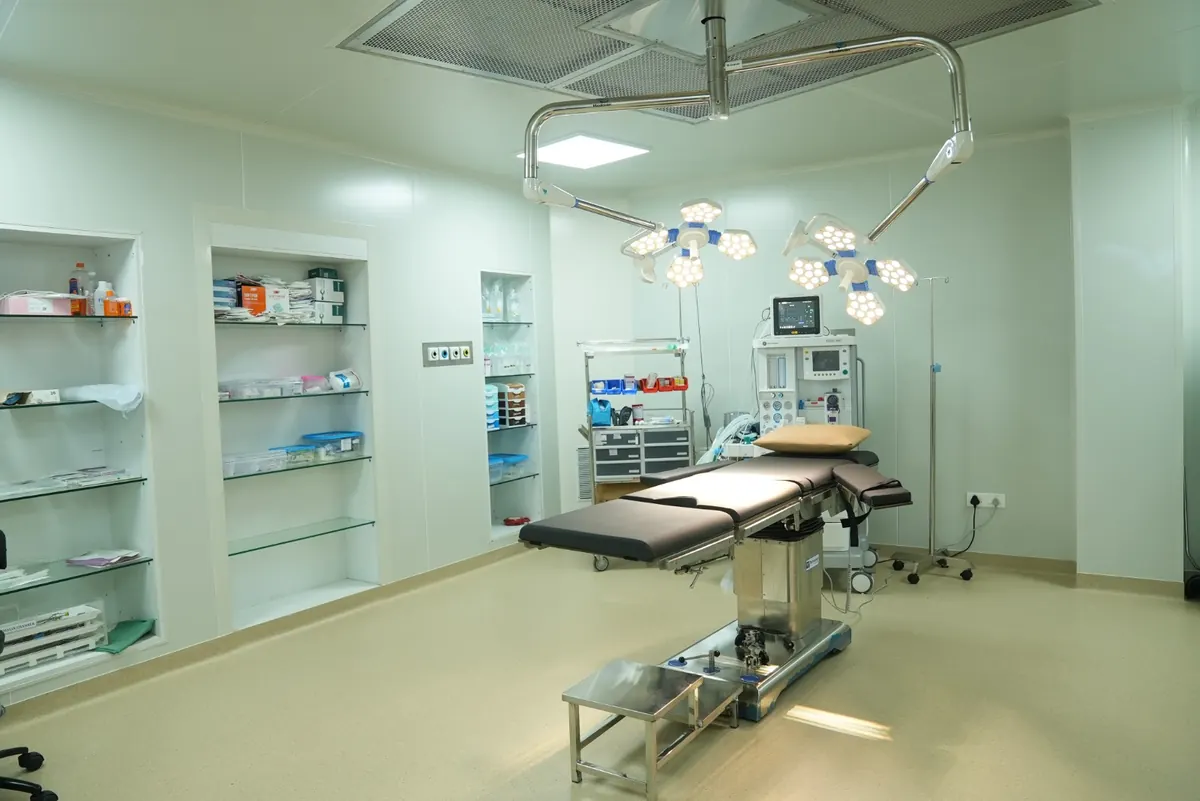 Modular operation theatre at Sharvari Hospital, Pune — equipped with surgical lights,...